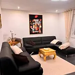 Lopezan House, Living *