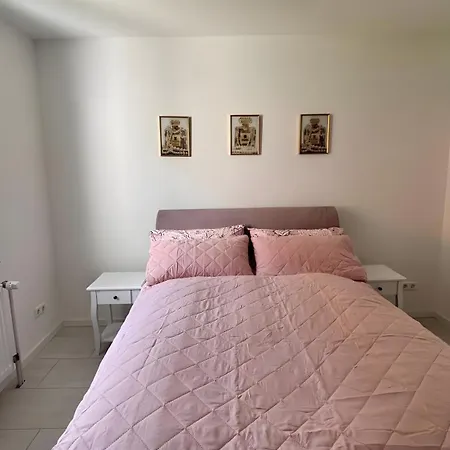 Lopezan House, Living Tatil Evi