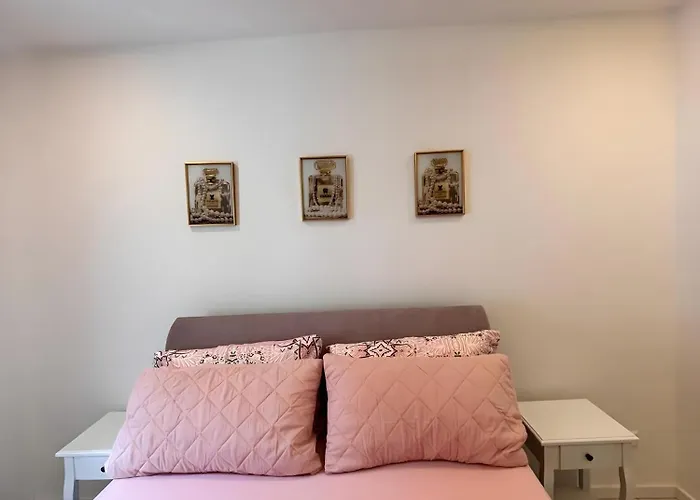 Lopezan House, Living *